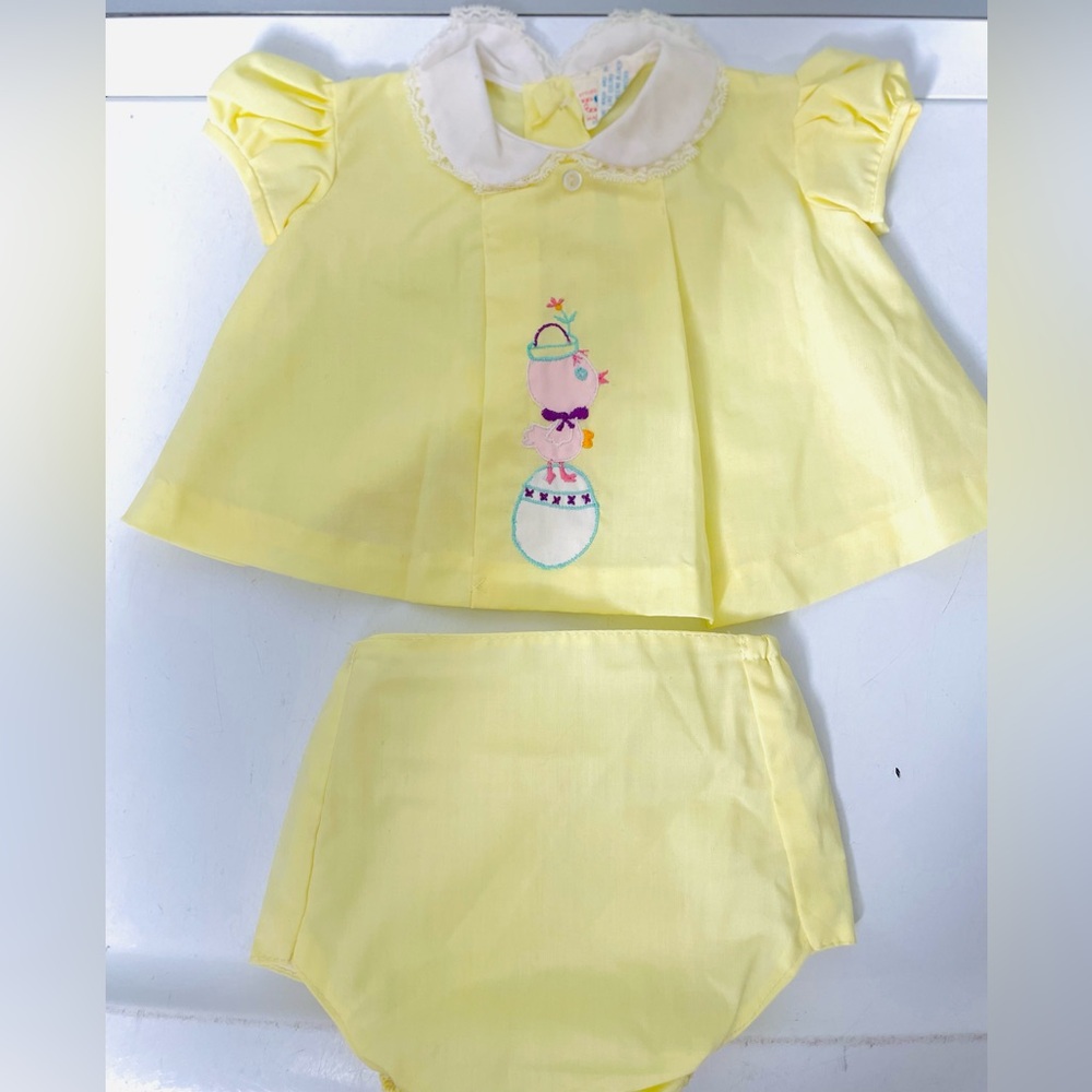 VINTAGE 1980’s BABY SPRING DRESS NEW!!